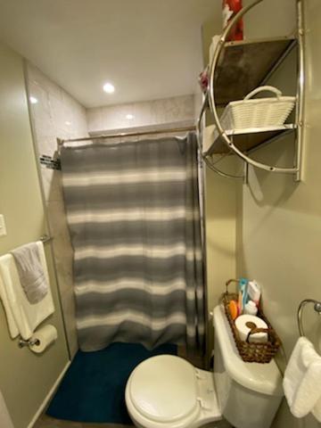 Hidden Gem Near Downtown Frederick And Shopping Apartment Luaran gambar